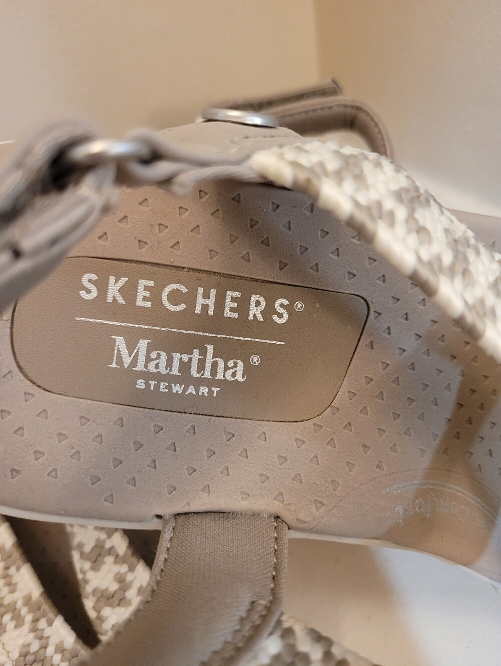 Skechers Women's Martha Stewart Reggae Cup - Coastal Trail Size 7.5 - Picture 4 of 16